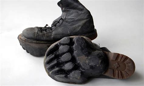 fake bear track shoes|Scare the crap out of people by making your own ‘Bear Track Shoes’.